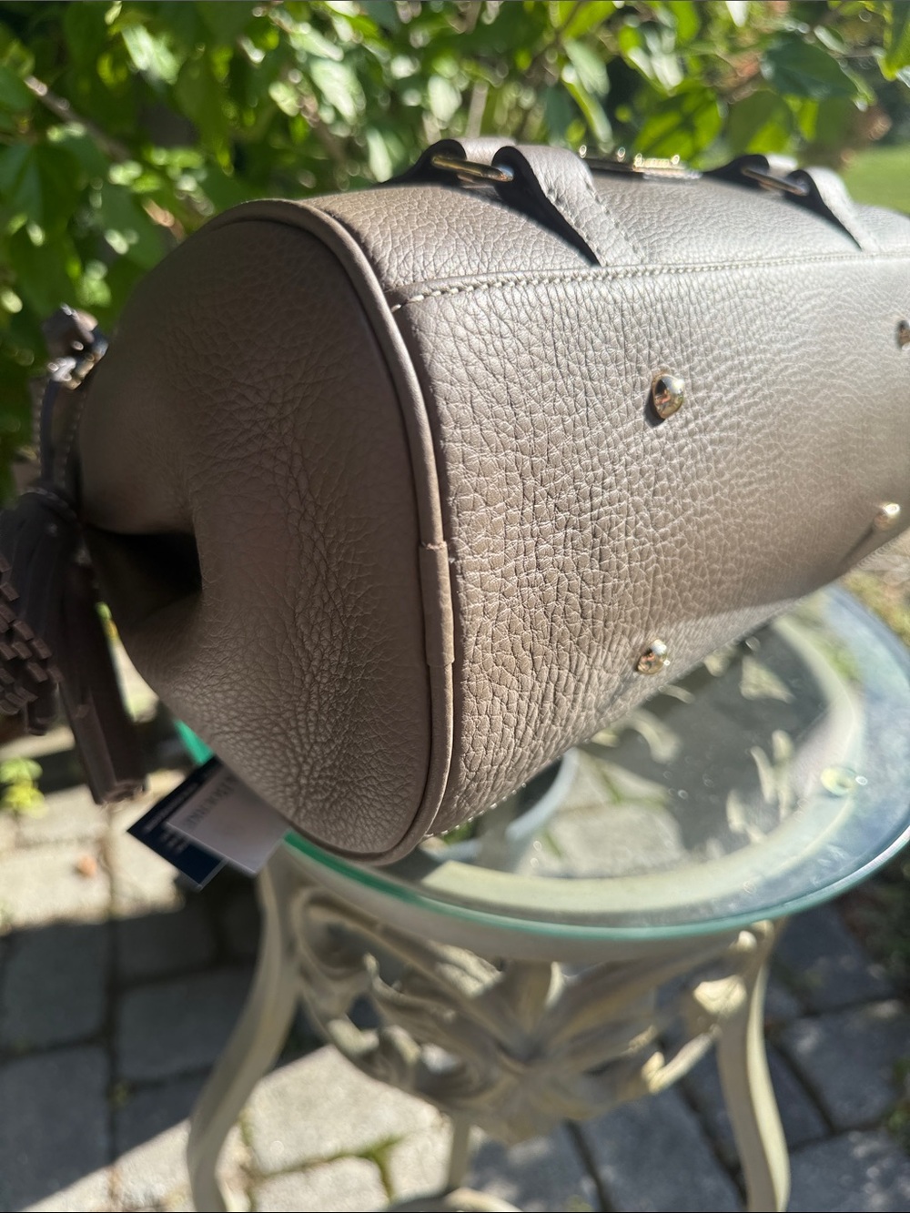 Dooney and Bourke sorrento satchel - Picture 6 of 9